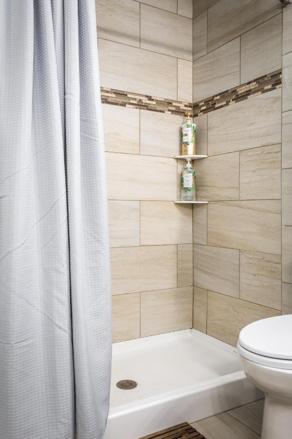 “Hygge” 3Bdr Townhouse, Close To Beach, Park & Wineries! Traverse City Eksteriør billede