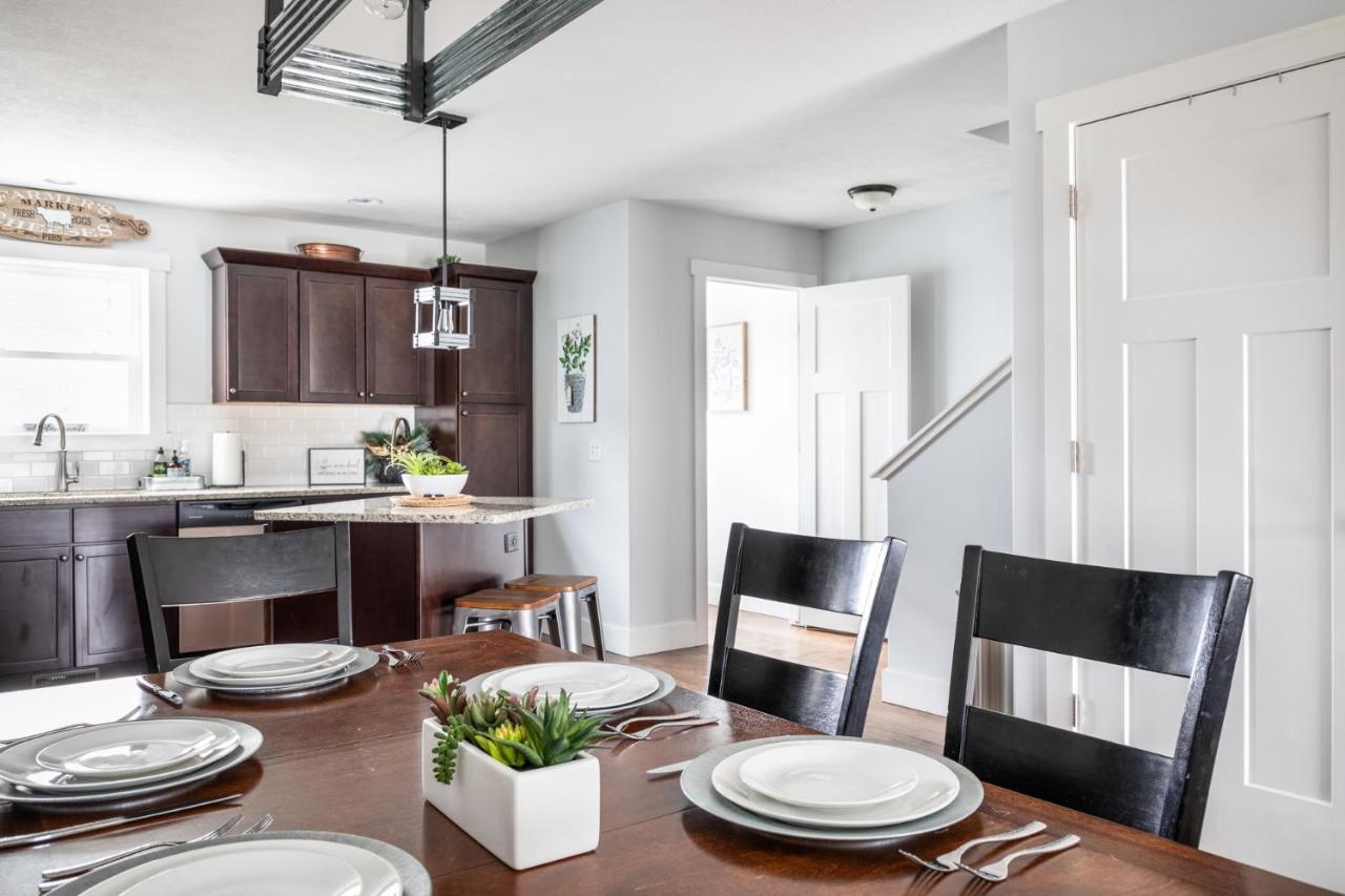 “Hygge” 3Bdr Townhouse, Close To Beach, Park & Wineries! Traverse City Eksteriør billede